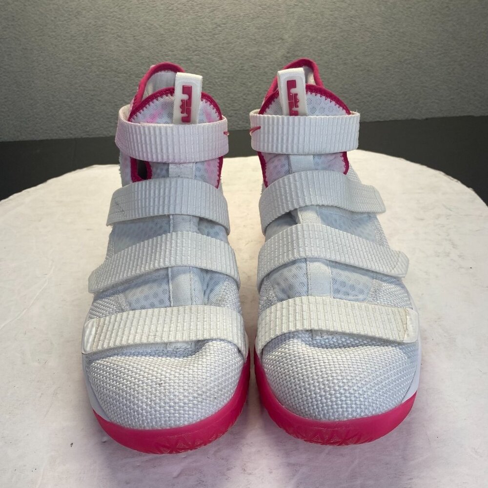 Nike Lebron Soldier 11 Youth 7Y Kay Yow GS Shoes 918369-102 White Pink Cancer - Picture 3 of 15